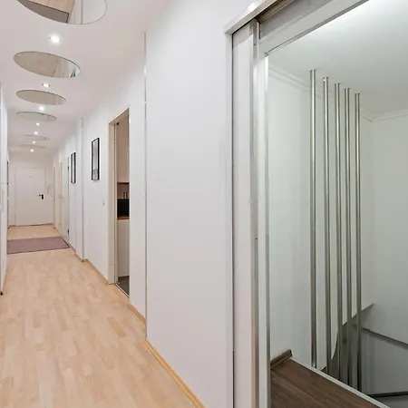 33 O, 4 And Whirlpool Apartment Berlin