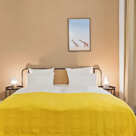 33 O, 185 Sqm With Whirlpool And Kids Play * ברלין