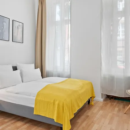 33 O, 4 And Whirlpool Apartment Berlin
