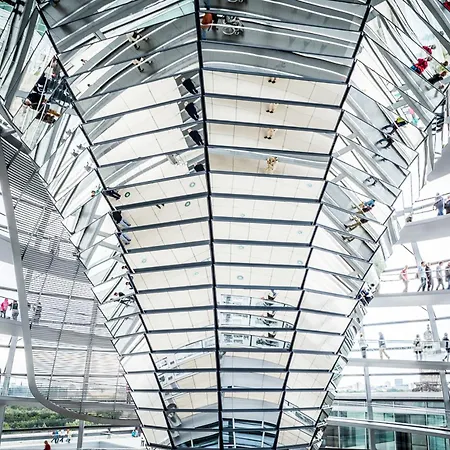 Apartament 33 O, 185 Sqm With Whirlpool And Kids Play Berlin