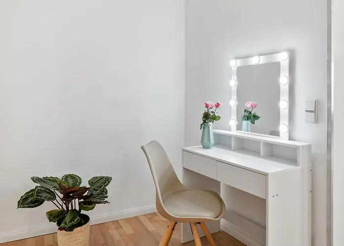 33 O, 185 Sqm With Whirlpool And Kids Play Берлин