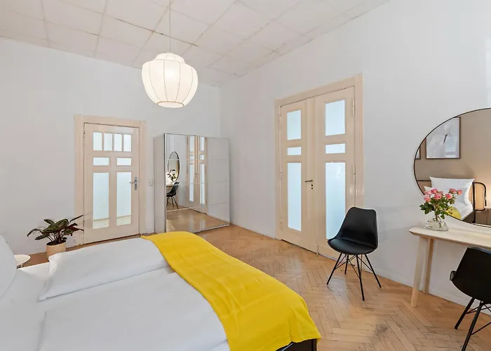 33 O, 185 Sqm With Whirlpool And Kids Play Daire Berlin