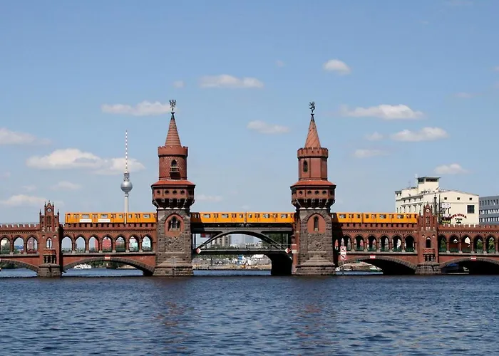 33 O, 185 Sqm With Whirlpool And Kids Play