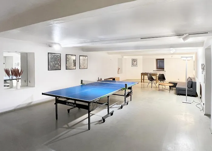 33 O, 185 Sqm With Whirlpool And Kids Play Apartman