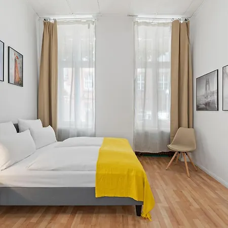 33 O, 185 Sqm With Whirlpool And Kids Play 베를린