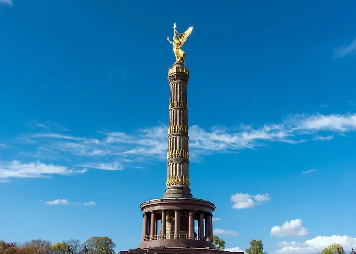 33 O, 185 Sqm With Whirlpool And Kids Play * Berlin