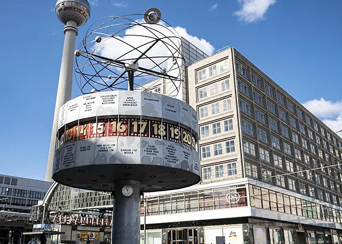 33 O, 185 Sqm With Whirlpool And Kids Play