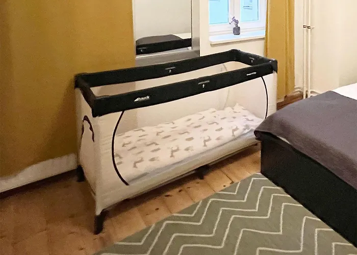 33 O, 185 Sqm With Whirlpool And Kids Play *